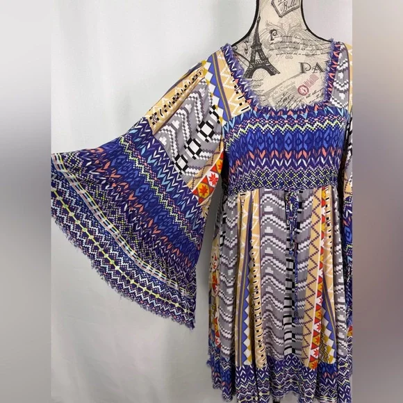 Freeway Vibrant Blue Bohemian Maximalist Fun Flutter Sleeve Tunic Dress size M - Picture 8 of 11